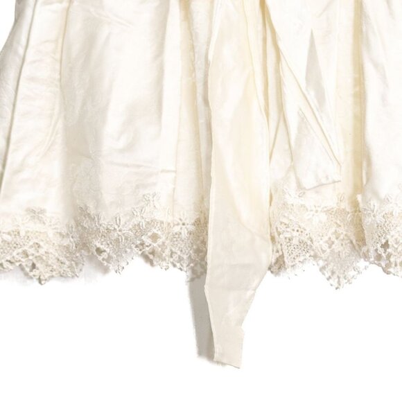 Memories Size 12M Vintage Ivory Lace Christening Gown Delicate Heirloom Baby - Picture 8 of 8